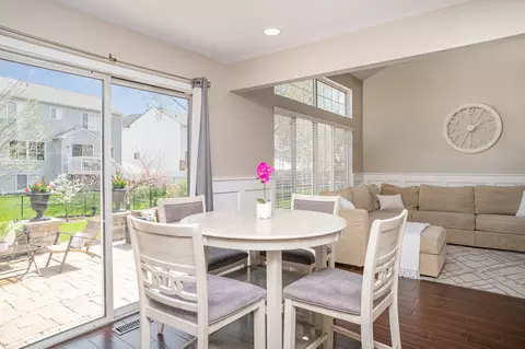 Dining - 553 Ivory Ln, Bartlett, IL 60103 photo 1 of 4