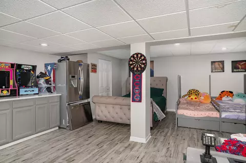 Bedroom - 553 Ivory Ln, Bartlett, IL 60103 photo 5 of 5
