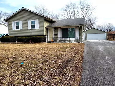 957 Harvard Ln, Matteson, IL 60443