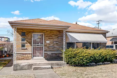 12734 S Laflin St, Calumet Park, IL 60827