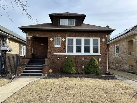 1927 S 12th Ave, Maywood, IL 60153
