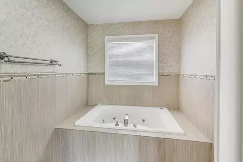 600 Denoyer Trl, Wheeling, IL 60090 photo 23