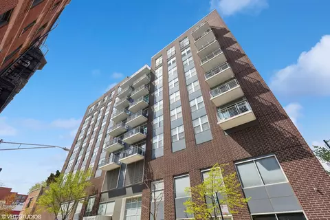 1546 N Orleans St #402, Chicago, IL 60610