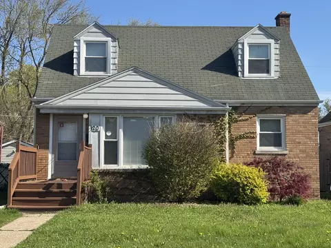 20 164th St, Calumet City, IL 60409