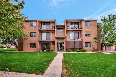 9935 El Cameno Real Dr #2D, Orland Park, IL 60462