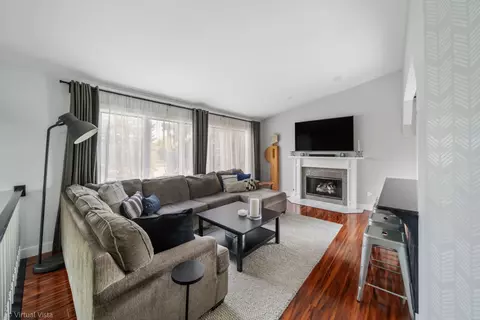 2305 Olde Mill Rd #2305, Plainfield, IL 60586 photo 2