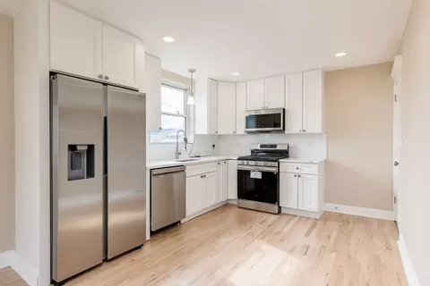 Kitchen - 7601 S Artesian Ave, Chicago, IL 60652 photo 1 of 4