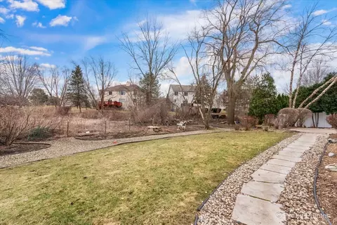 7429 Bittersweet Dr, Gurnee, IL 60031 photo 27