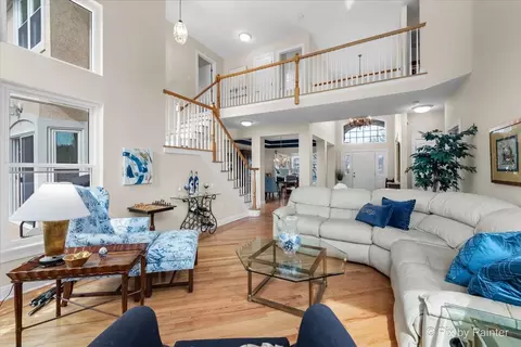 7429 Bittersweet Dr, Gurnee, IL 60031 photo 6