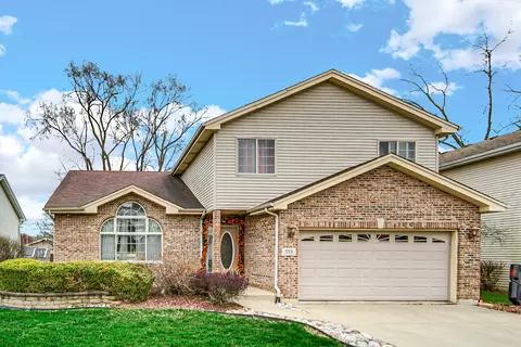 513 Wallace St, Chicago Heights, IL 60411
