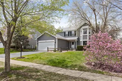 Exterior - 64 Ivanhoe Ln, Cary, IL 60013 photo 2 of 5