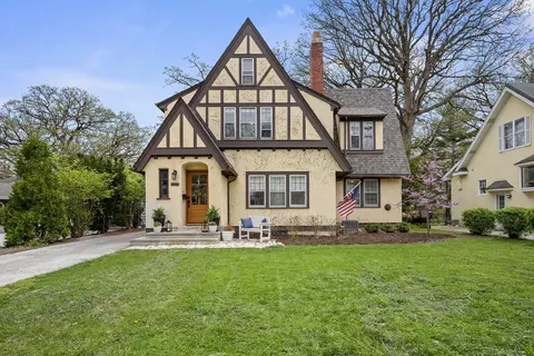 5619 Dunham Rd, Downers Grove, IL 60516