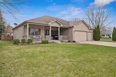 213 Barn Owl Dr, Hampshire, IL 60140
