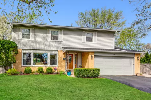 700 N Windsor Dr, Mount Prospect, IL 60056
