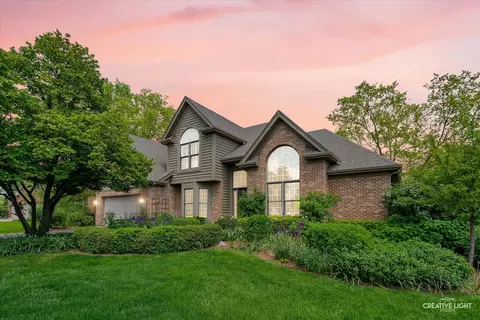 4012 Heron Ct, Naperville, IL 60564