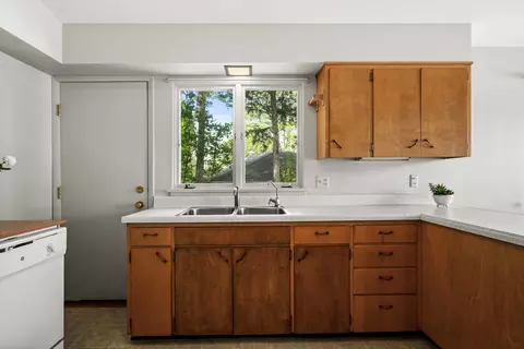 Kitchen - 319 Margaret Ave, Normal, IL 61761 photo 3 of 4