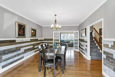 Dining - 3 Regal Ct, Algonquin, IL 60102 photo 1 of 2