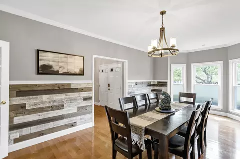 Dining - 3 Regal Ct, Algonquin, IL 60102 photo 2 of 2