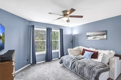 Bedroom - 3 Regal Ct, Algonquin, IL 60102 photo 3 of 6