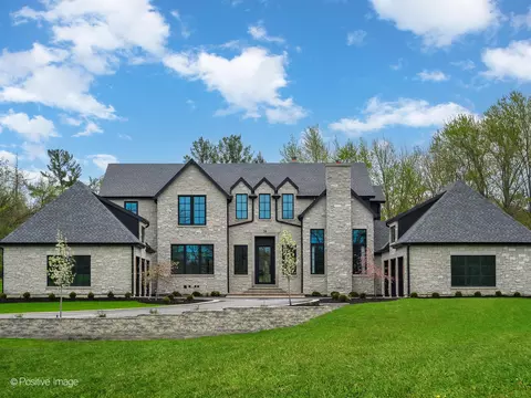 20 Creekside Ln, Barrington Hills, IL 60010