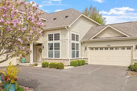 1894 Havenshire Rd #1894, Aurora, IL 60502