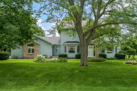 17 Thistle Trl, Caledonia, IL 61011