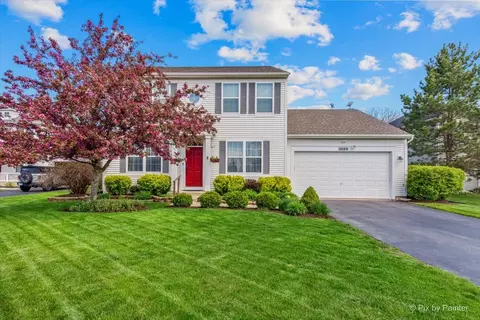 10188 Hanover Ave, Huntley, IL 60142