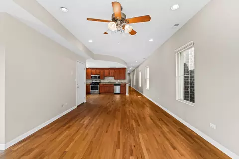 2710 N Artesian Ave, Chicago, IL 60647 photo 29