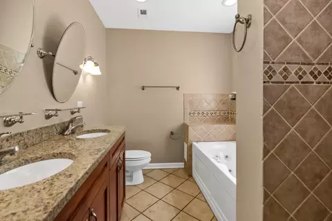 2710 N Artesian Ave, Chicago, IL 60647 photo 35