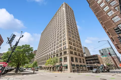 600 S Dearborn St #411, Chicago, IL 60605