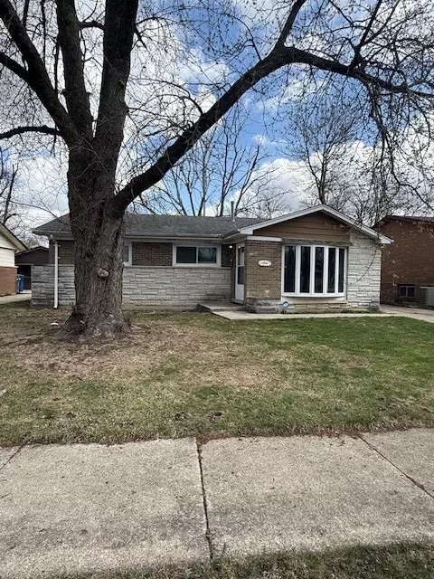 15241 Millard Ave, Midlothian, IL 60445