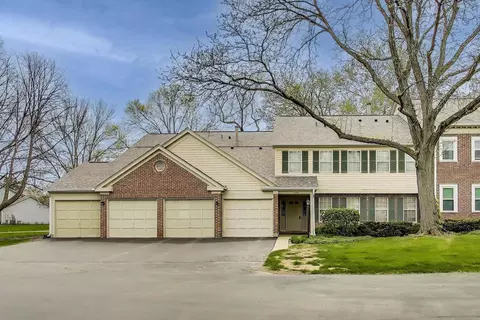 1608 Pennsbury Ct #A2, Wheeling, IL 60090