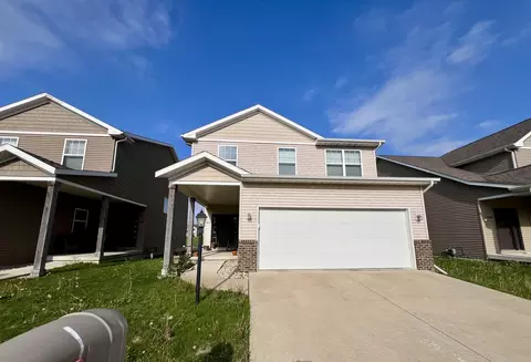 1406 Myrtle Beach Ave, Champaign, IL 61822