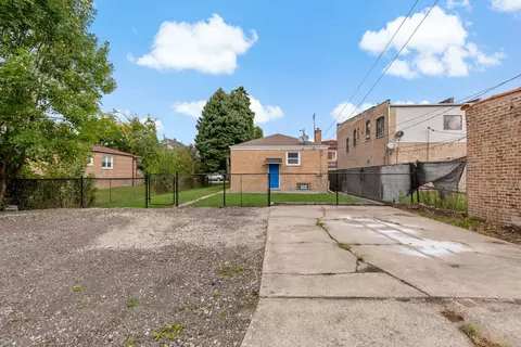 Exterior - 1121 E 93rd St, Chicago, IL 60619 photo 2 of 4