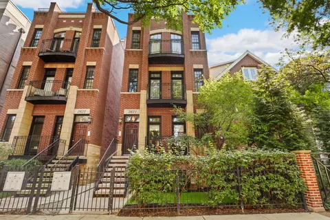2621 N Wilton Ave #3, Chicago, IL 60614