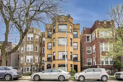 6517 N Ashland Ave #1, Chicago, IL 60626