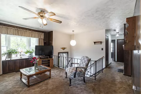 Other - 738 Tinley Dr, Aurora, IL 60506 photo 3 of 8