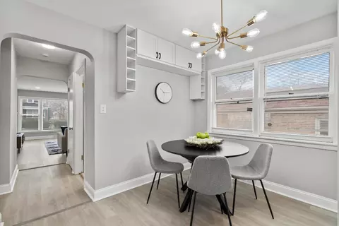 Dining - 115 E 119th St, Chicago, IL 60628 photo 1 of 1