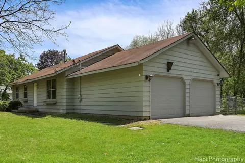Other - 305 Pokagon Dr, Algonquin, IL 60102 photo 5 of 5