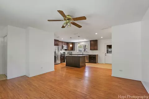 Living - 305 Pokagon Dr, Algonquin, IL 60102 photo 3 of 3