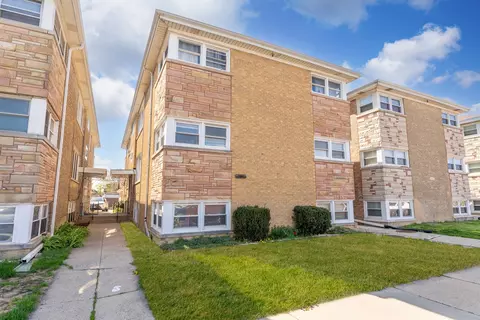 2642 N Harlem Ave #2W, Elmwood Park, IL 60707