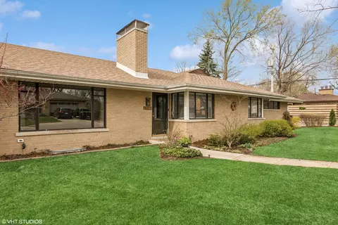 5940 N Louise Ave, Chicago, IL 60646