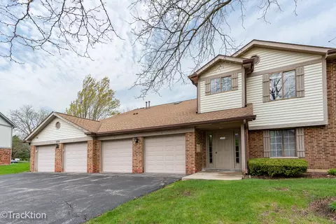 1650 W Partridge Ln #2, Arlington Heights, IL 60004