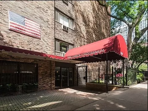 3620 N Pine Grove Ave #307, Chicago, IL 60613