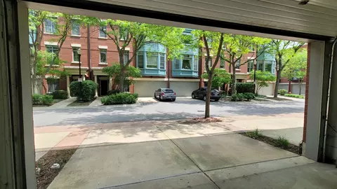 Exterior - 179 S Grove Ave, Elgin, IL 60120 photo 5 of 7