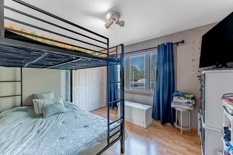 Bedroom - 15412 Hamlin Ave, Markham, IL 60428 photo 5 of 6