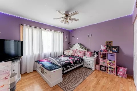 Bedroom - 15412 Hamlin Ave, Markham, IL 60428 photo 3 of 6