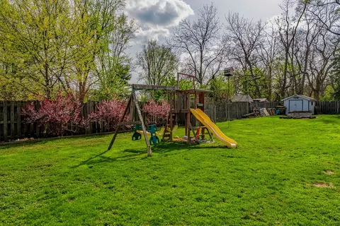 Exterior - 15412 Hamlin Ave, Markham, IL 60428 photo 11 of 15