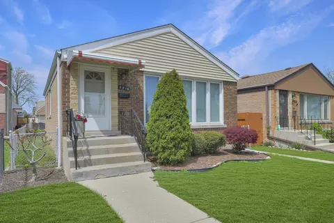 5316 S Melvina Ave, Chicago, IL 60638