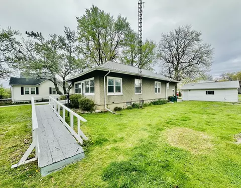 1009 S Bloomington St, Streator, IL 61364
